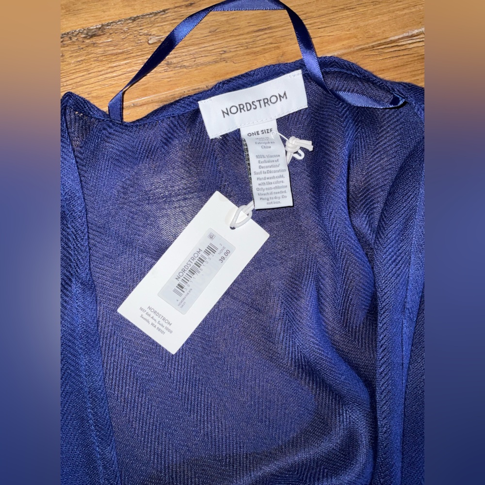 Nordstrom coverup / kaftan / caftan….. whatever you want it to be… one size NWT - Picture 7 of 7
